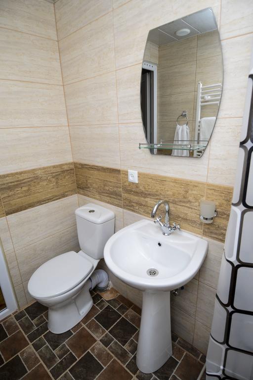 Solo Room Apartment Tbilisi Luaran gambar