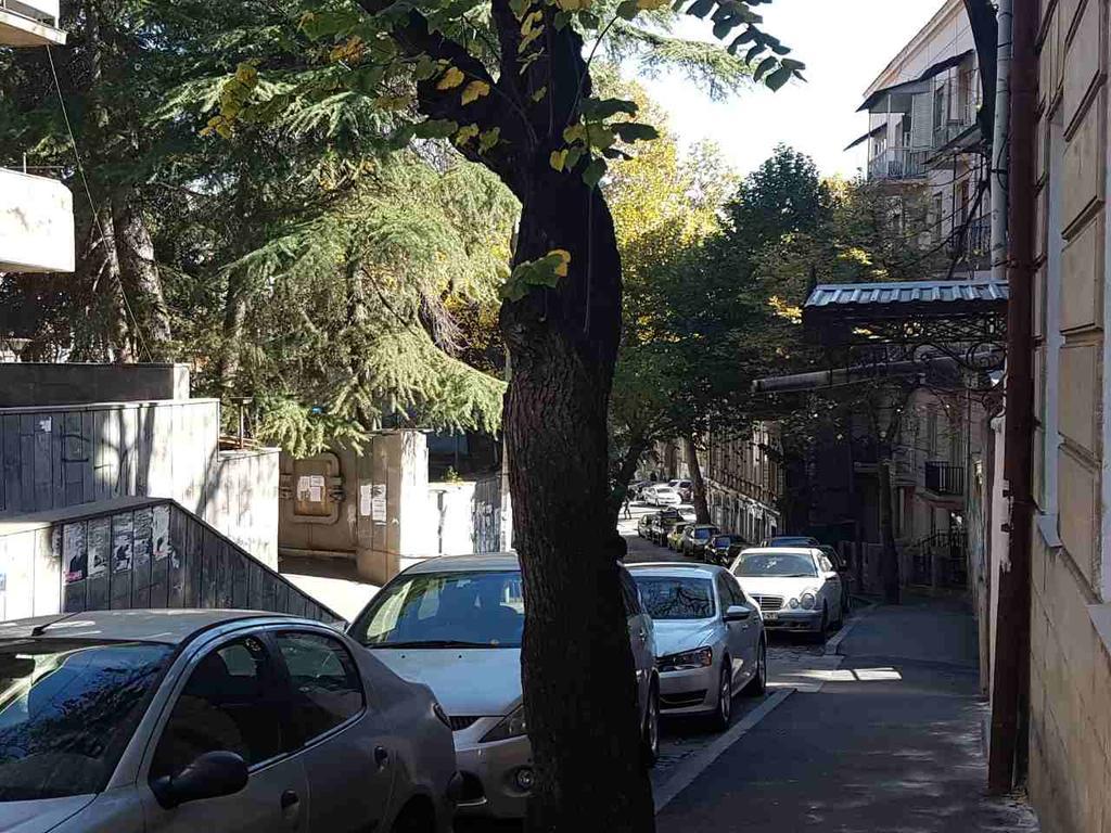 Solo Room Apartment Tbilisi Luaran gambar