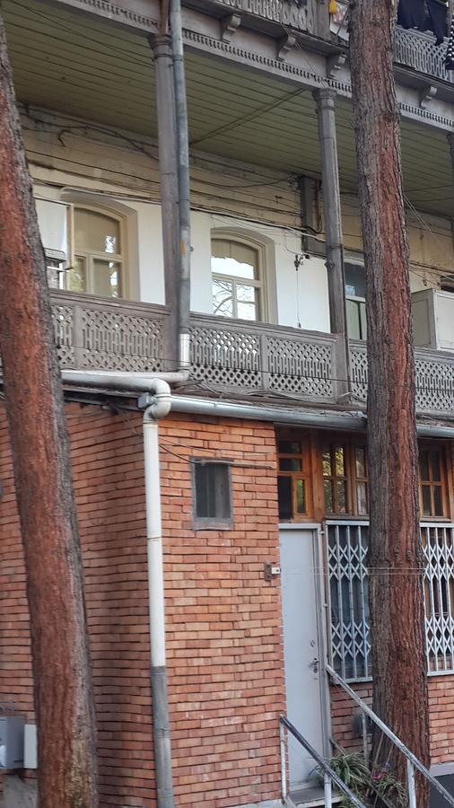 Solo Room Apartment Tbilisi Luaran gambar