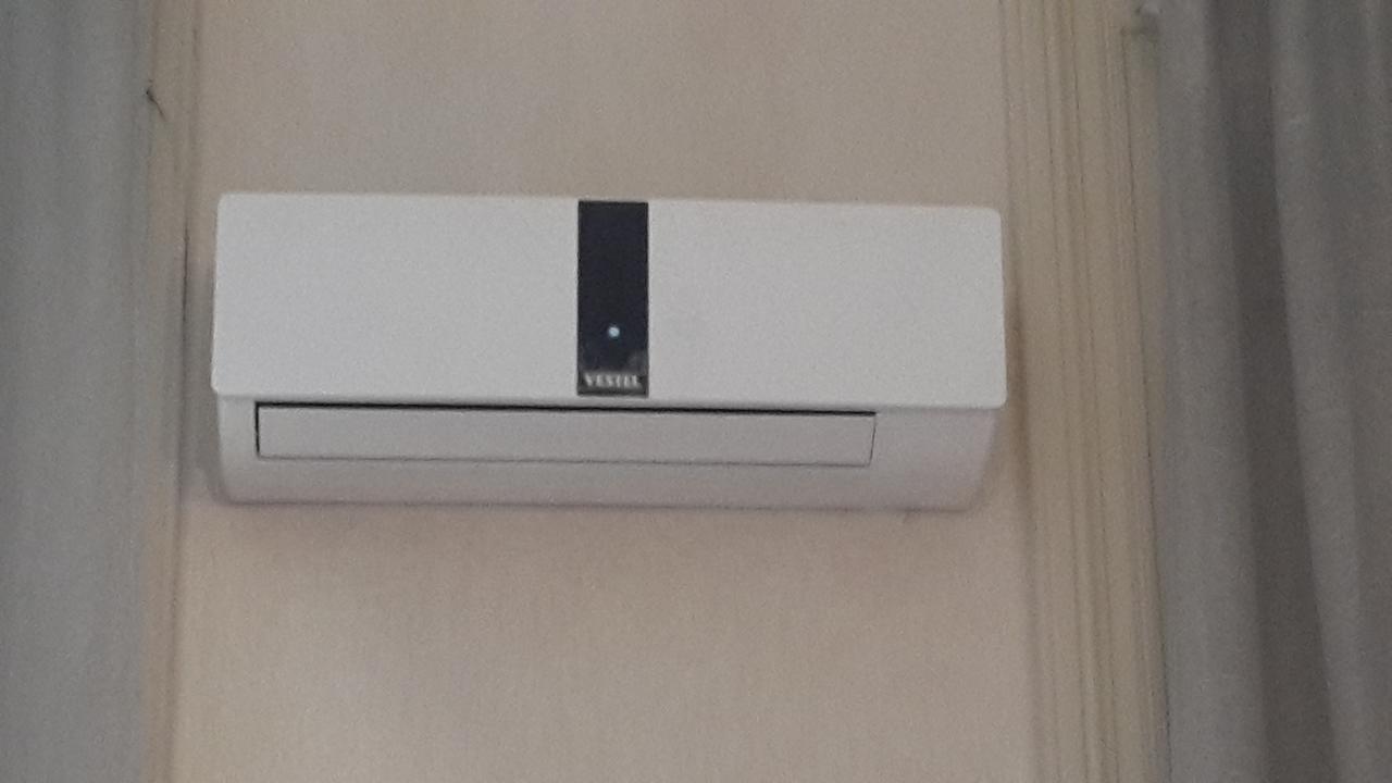 Solo Room Apartment Tbilisi Luaran gambar